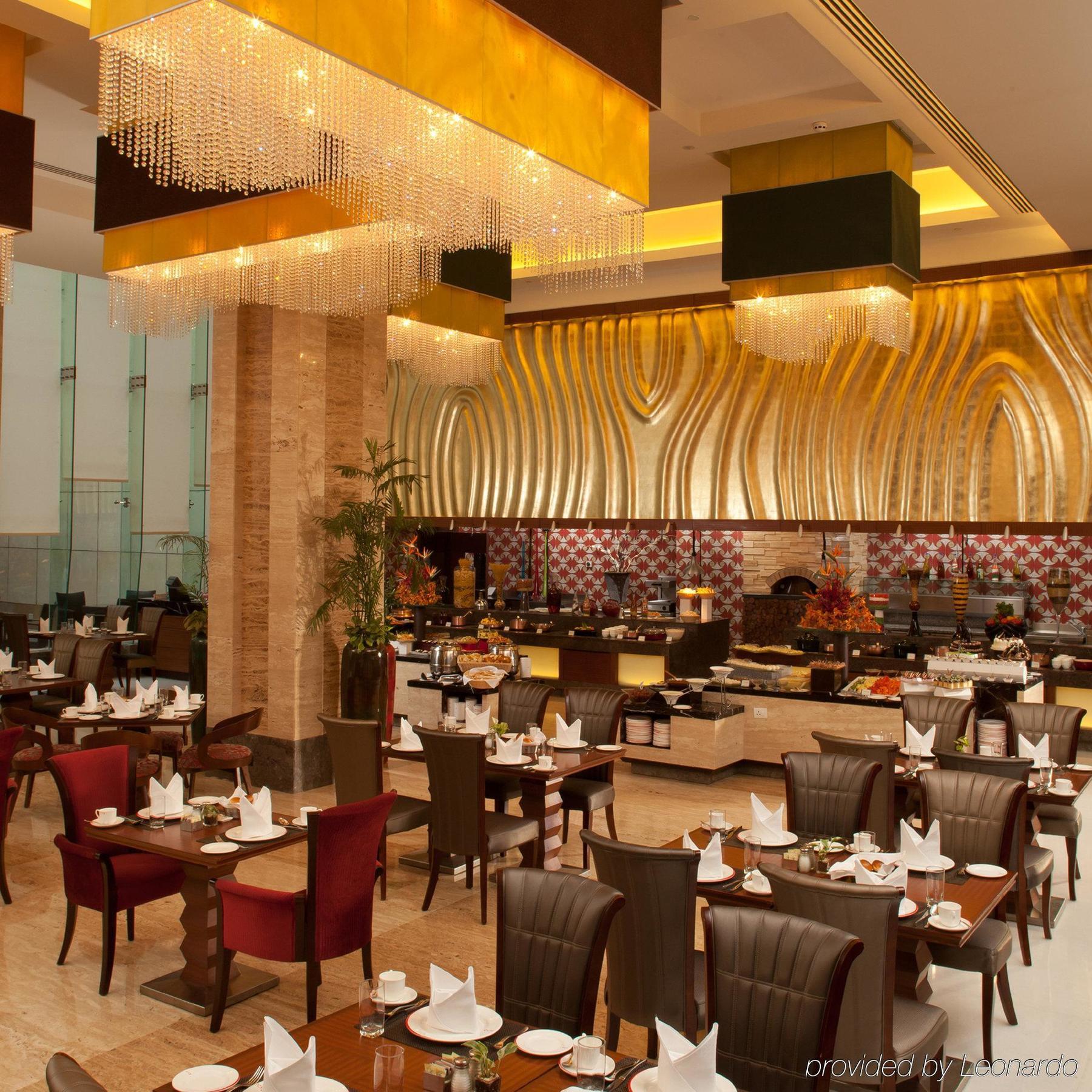 Radisson Blu Hotel, Nagpur Eksteriør billede
