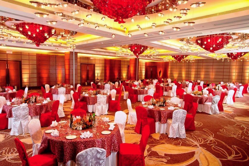 Radisson Blu Hotel, Nagpur Eksteriør billede