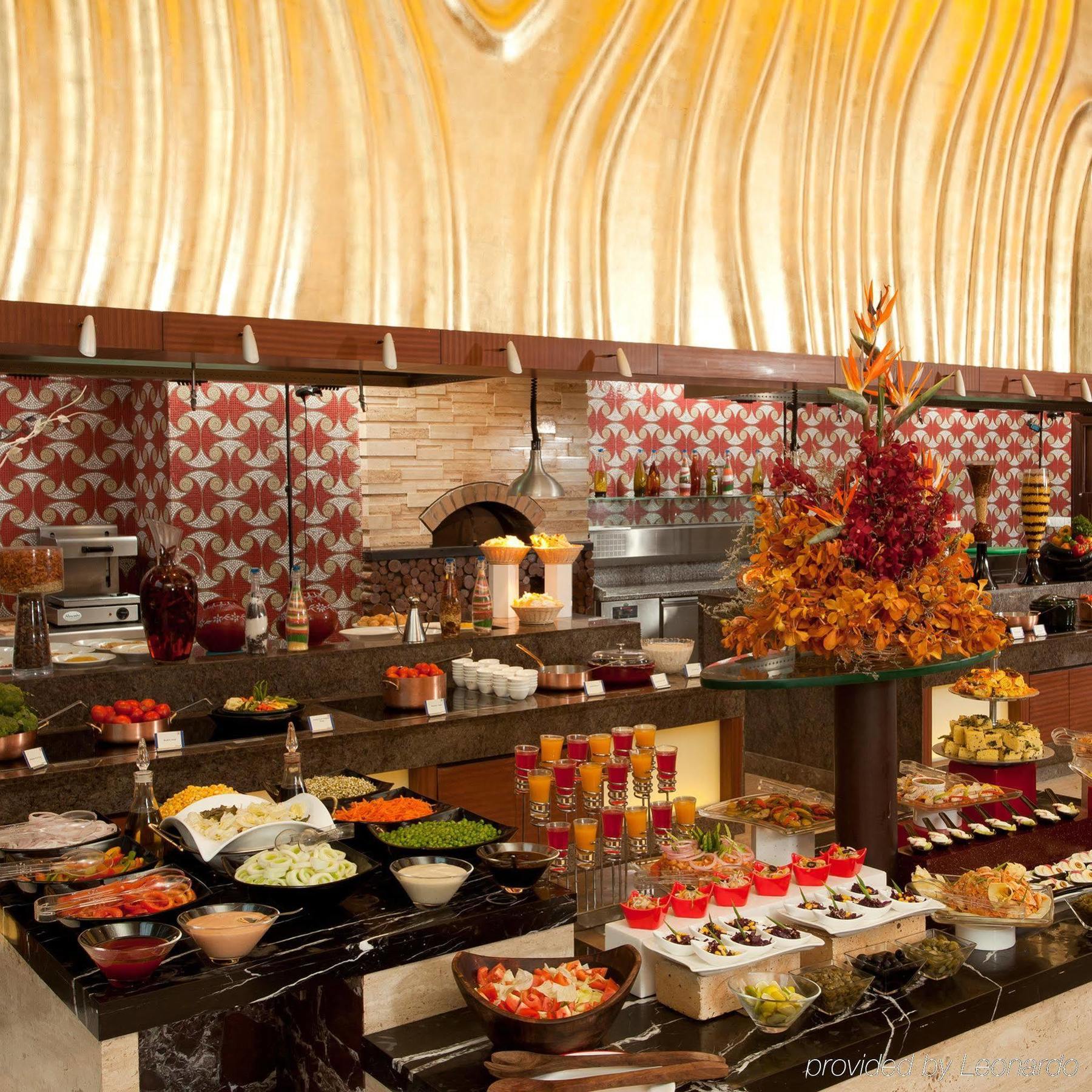 Radisson Blu Hotel, Nagpur Eksteriør billede