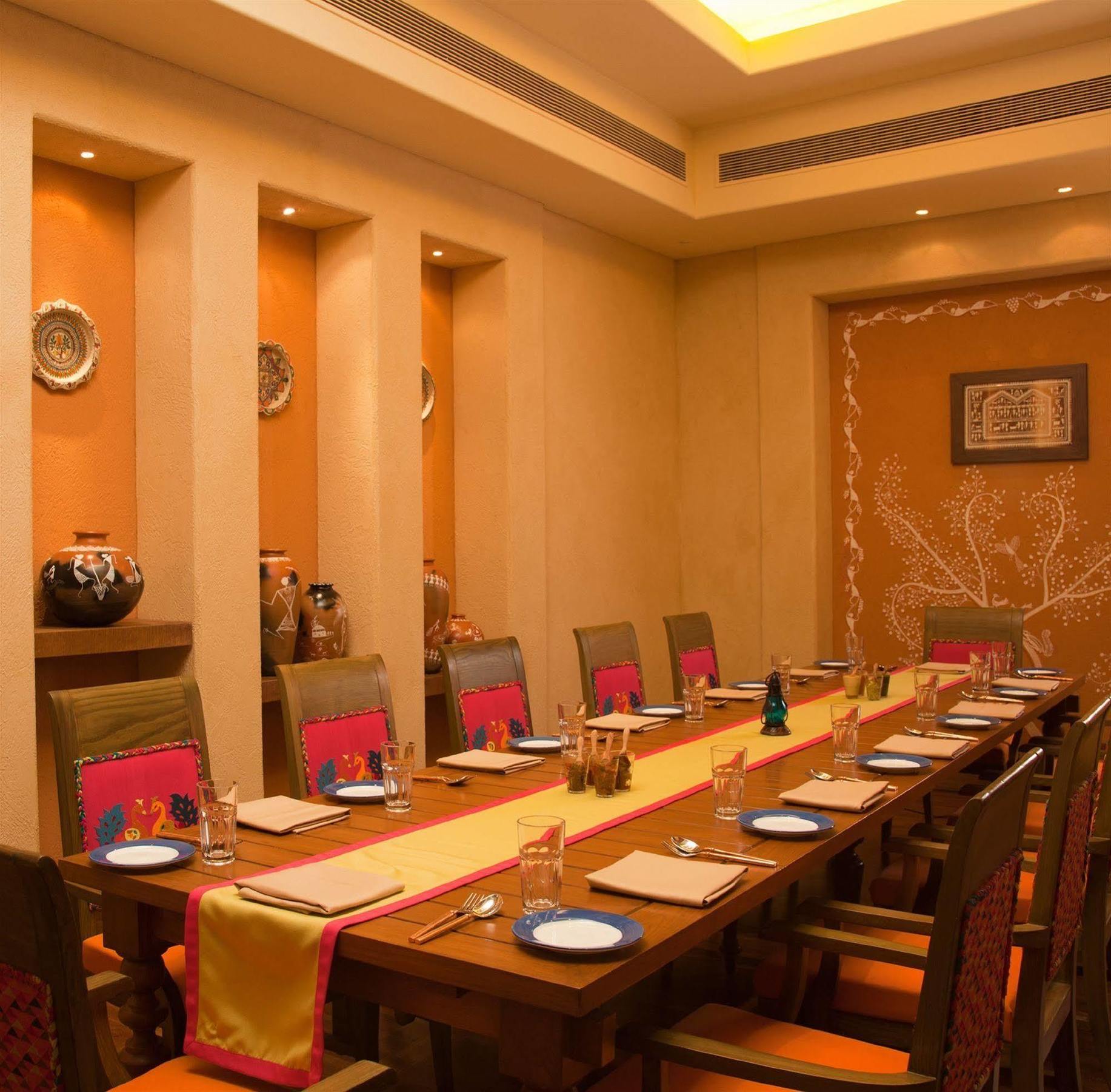 Radisson Blu Hotel, Nagpur Eksteriør billede